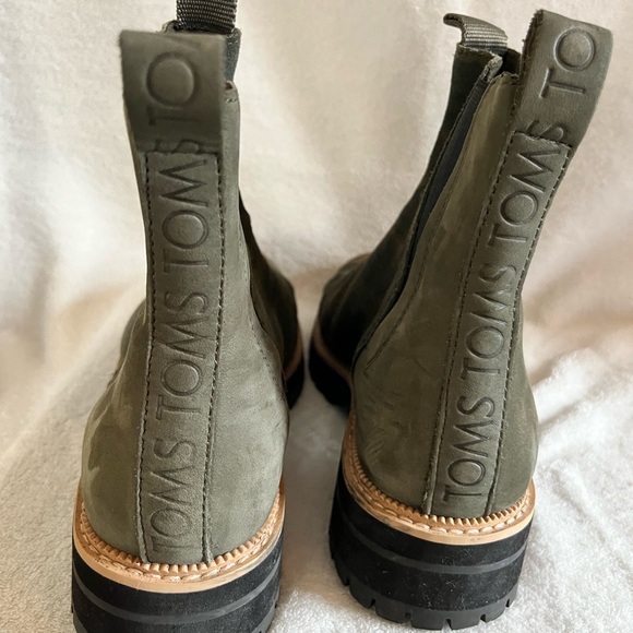 Toms Dakota Chelsea Green and Brown Camouflage ankle Boots - Picture 2 of 8